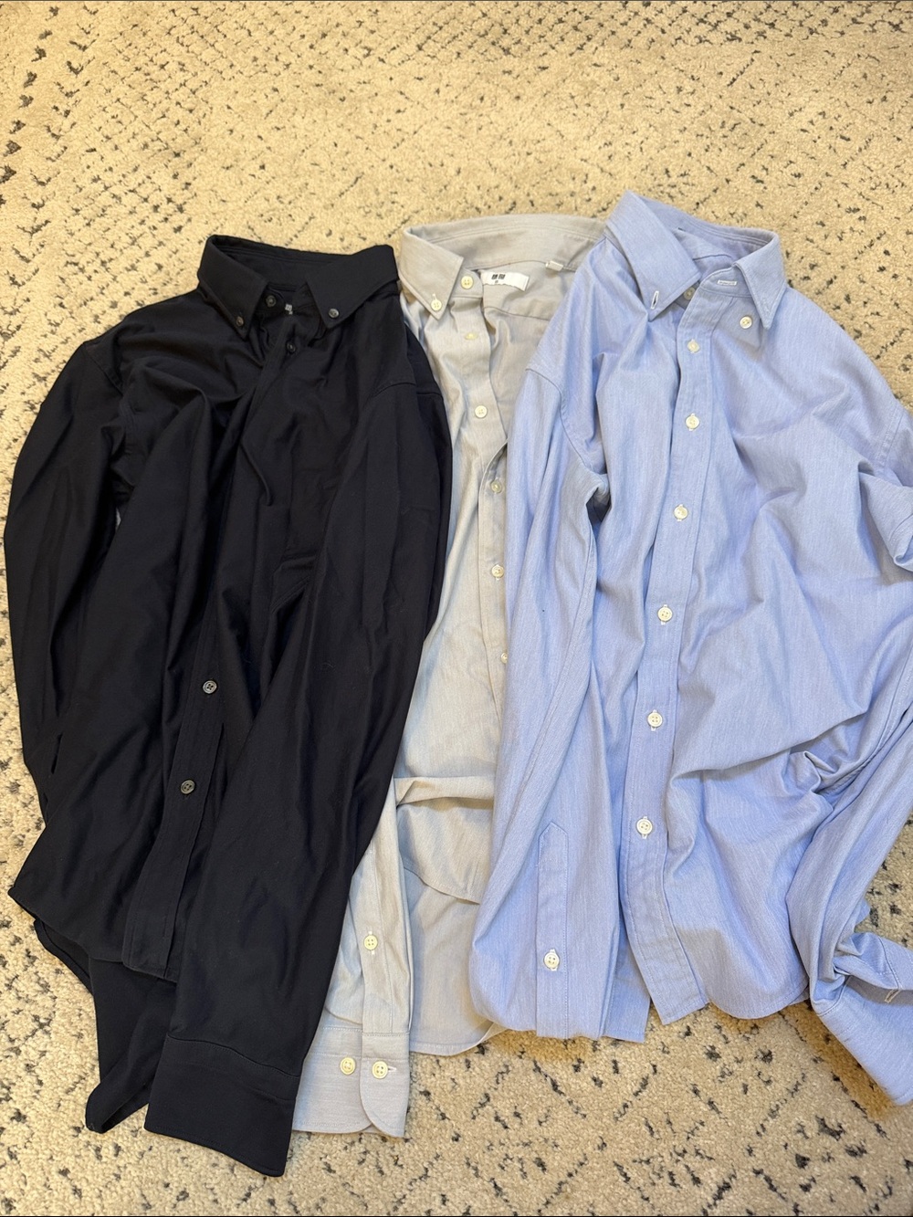 Uniqlo Men's Button-Down 3 Pack Dress Shirts Size XS